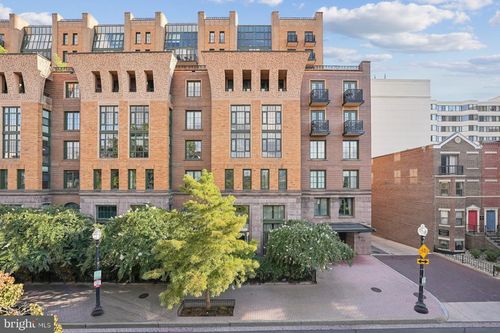 329-910 M St Nw, WASHINGTON, DC, 20001-6318 | Card Image