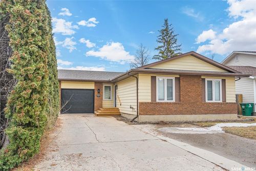 62 Roborecki Terrace, Saskatoon, SK, S7K5L3 | Card Image