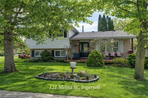 121 Melita St, Ingersoll, ON, N5C3T3 | Card Image