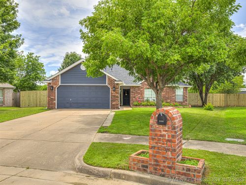 13246 128th St, Collinsville, OK, 74021-4167 | Card Image