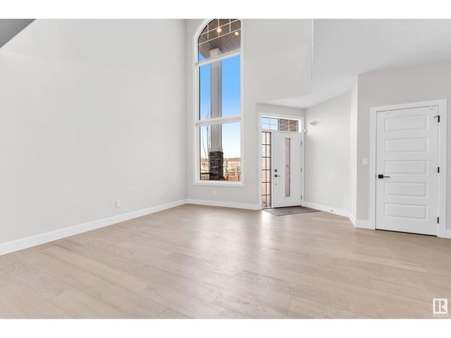 824 34 Ave Nw, House other with 6 bedrooms, 6 bathrooms and 6 parking in Edmonton AB | Image 8