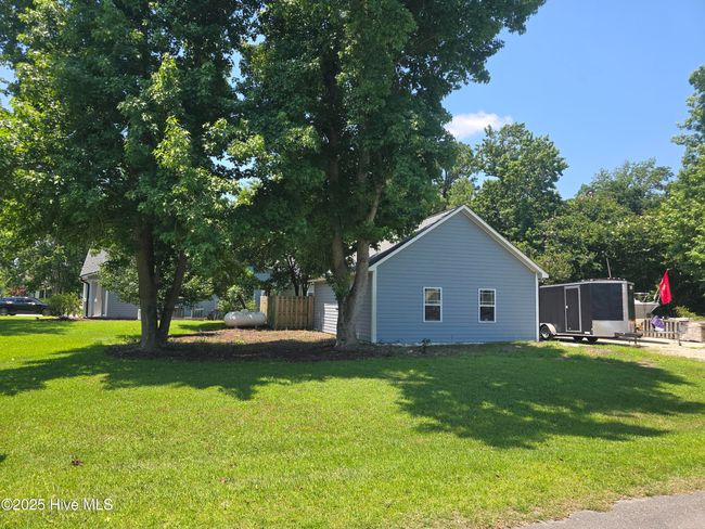 111 Fieldcrest Dr, House other with 4 bedrooms, 3 bathrooms and 4 parking in Hampstead NC | Image 57