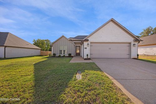 440 Fairway Blvd, Jackson, TN, 38305 | Card Image