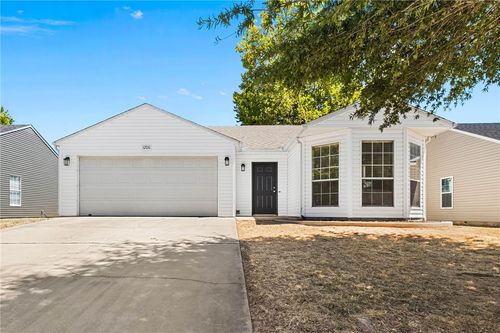 1206 Cresent St, Bentonville, AR, 72712-9497 | Card Image