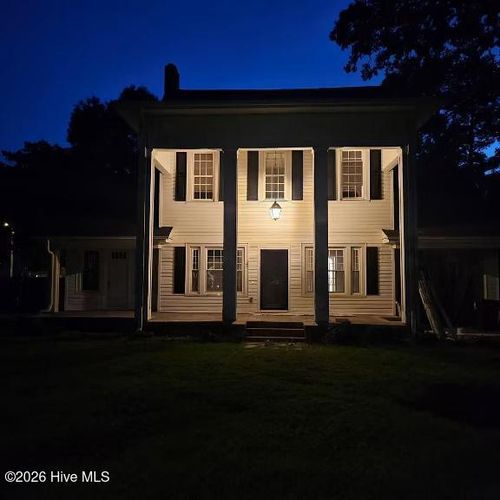 107 N Broad Street, Roseboro, NC, 28382 | Card Image