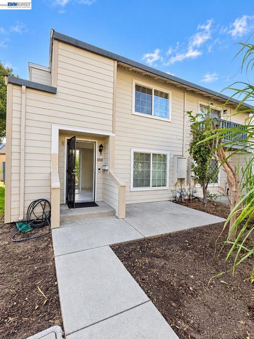 4208 Apollo Cir, Union City, CA, 94587-4008 | Card Image