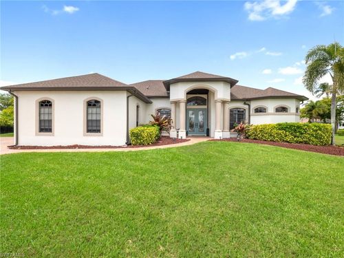 8990 Timber Run Ct, FORT MYERS, FL, 33908-7615 | Card Image