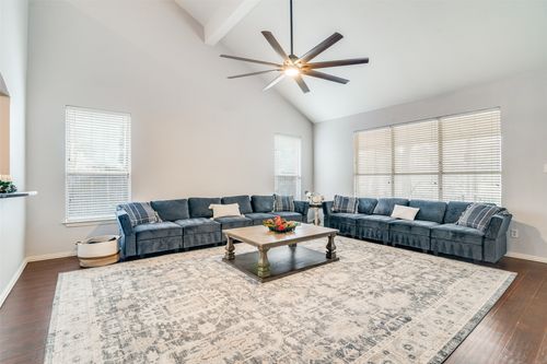 1941 Random Oaks Dr, Rockwall, TX, 75087-3139 | Card Image