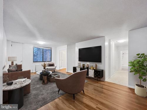 apt-512-4390 Lorcom Ln, ARLINGTON, VA, 22207-3329 | Card Image