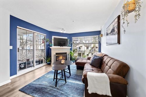 215-2678 Dixon St, Port Coquitlam, BC, V3C6L7 | Card Image