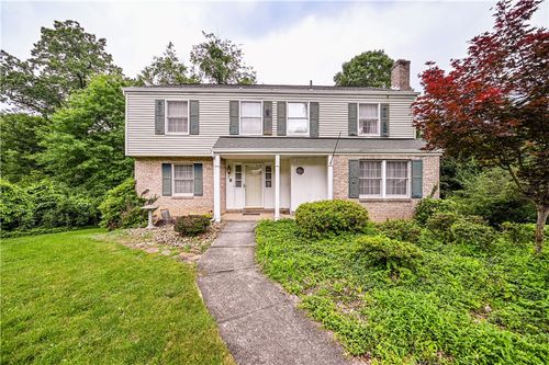 3221 Attleboro Rd, Greensburg, PA, 15601-3805 | Card Image