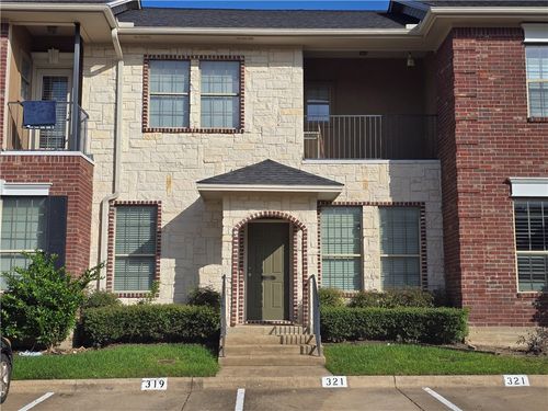 321 Forest Drive, College Station, TX, 77840 | Card Image
