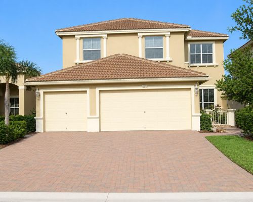 3945 Torres Cir, West Palm Beach, FL, 33409-8120 | Card Image