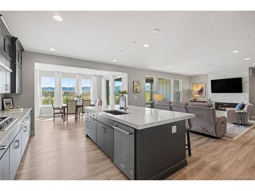 9204 Star Fall Cir, Littleton, CO, 80125-9472 | Card Image