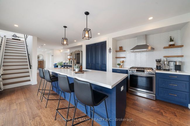 181 Cedar Grove Dr, House other with 4 bedrooms, 2 bathrooms and 9 parking in Caesarea ON | Image 9