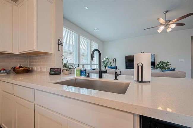 17022 Daylily Dune Way, House other with 3 bedrooms, 3 bathrooms and 2 parking in Hockley TX | Image 25