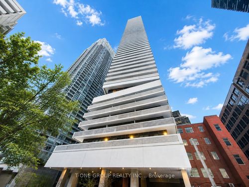 5409-2221 Yonge St, Toronto, ON, M4S0B8 | Card Image