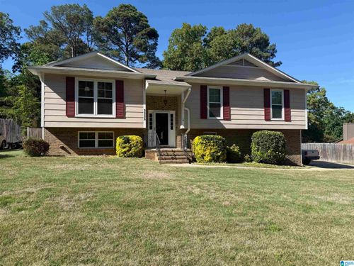 2226 Tahiti Ln, ALABASTER, AL, 35007-8717 | Card Image