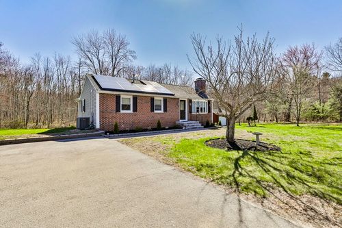 155 Robinson Rd, Hudson, NH, 03051-3112 | Card Image