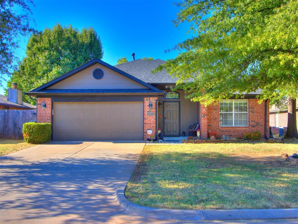 Fairfax Ln, Yukon, OK 73099