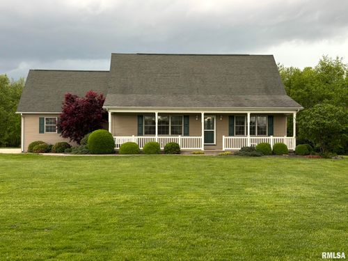 4041 5 Mile Creek Rd, Salem, IL, 62881-4050 | Card Image