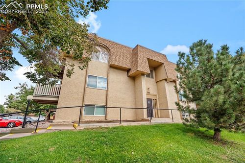 apt-204-7455 E Quincy Ave, Denver, CO, 80237-2336 | Card Image