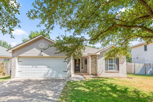 130 Riley Cv, Kyle, TX, 78640-4637 | Card Image