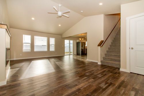 506 Sparrow Rd, Kalispell, MT, 59901-1361 | Card Image