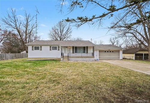 2221 E Bristol Rd, Burton, MI, 48529-1324 | Card Image