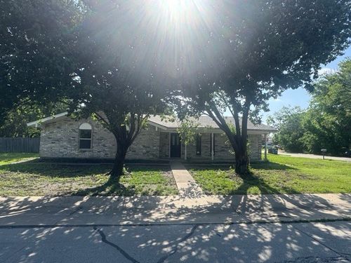1004 N 4th St, Princeton, TX, 75407-6525 | Card Image