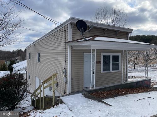 117 Chestnut St, SAINT CLAIR, PA, 17970-1131 | Card Image