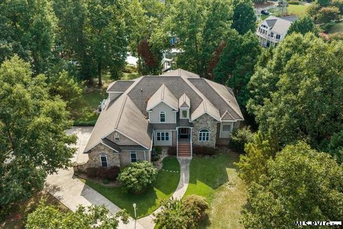313 Woodhaven Ln, Henrico, NC, 27842-9318 | Card Image