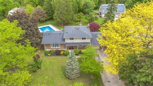 56 Fifth Concession Rd, Burford, ON, N0E1A0 | Card Image