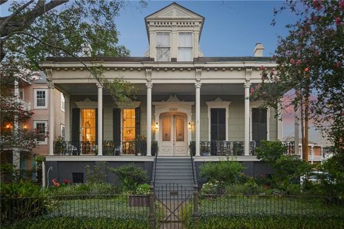 1-1805 Coliseum St, New Orleans, LA, 70130-5139 | Card Image