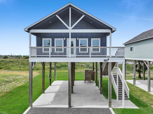 1042 Victoria Lane, Gilchrist, TX, 77617 | Card Image