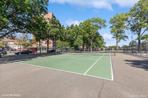 apt-b600-61 Grand Central Pkwy, Forest Hills, NY, 11375-1293 | Card Image