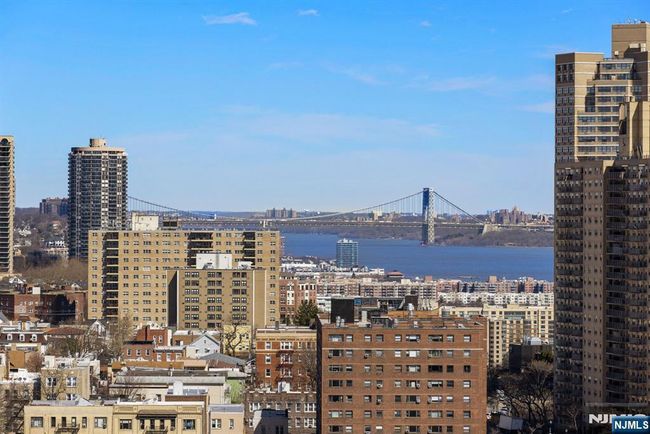6050 Kennedy Blvd, Condo with 2 bedrooms, 2 bathrooms and null parking in West New York NJ | Image 16
