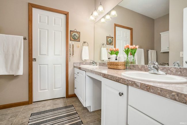 122 River Park Dr, Condo with 3 bedrooms, 3 bathrooms and null parking in Middlebury IN | Image 18