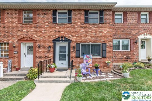 405 S Saint George St, Allentown, PA, 18104-6755 | Card Image