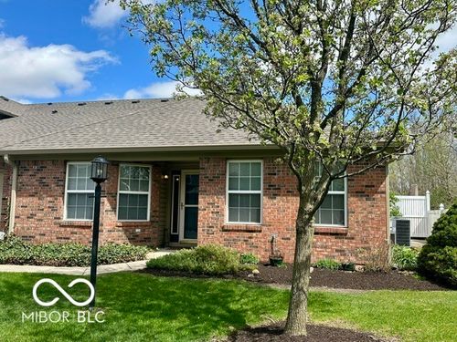 5429 Carriage Corner Ln, Indianapolis, IN, 46237-4242 | Card Image