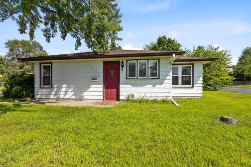 6405 Van Buren St Ne, Fridley, MN, 55432-5071 | Card Image