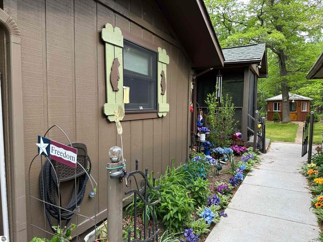 6239 Blackberry Dr, House other with 3 bedrooms, 1 bathrooms and null parking in Alger MI | Image 42