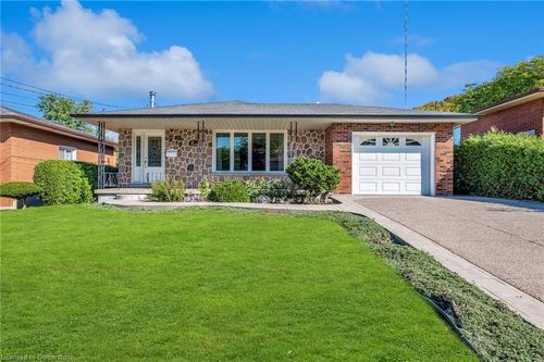 2-8 Blanche Crt, Hamilton, ON, L8K5P3 | Card Image