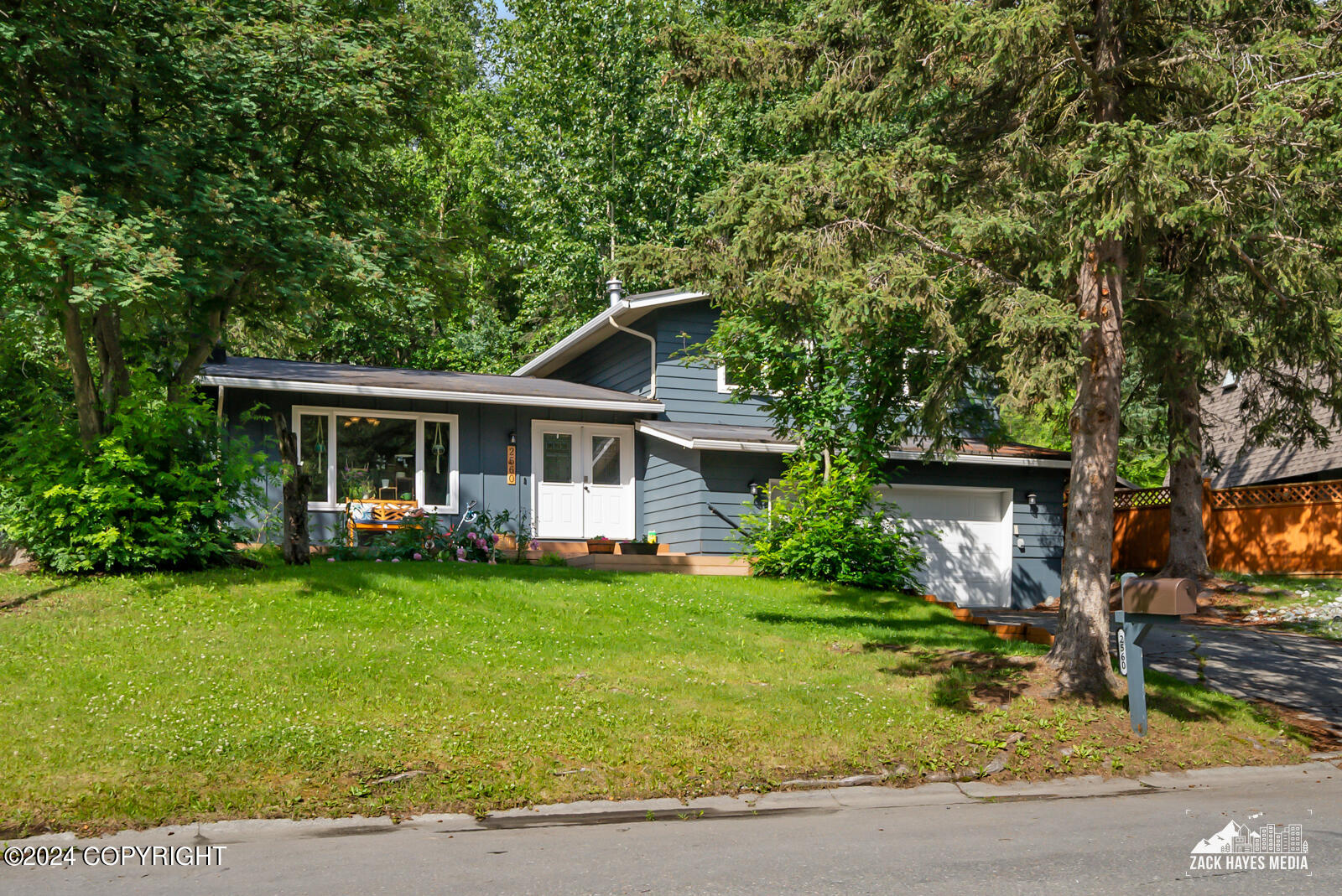 Glenkerry Dr, Anchorage, AK 99504