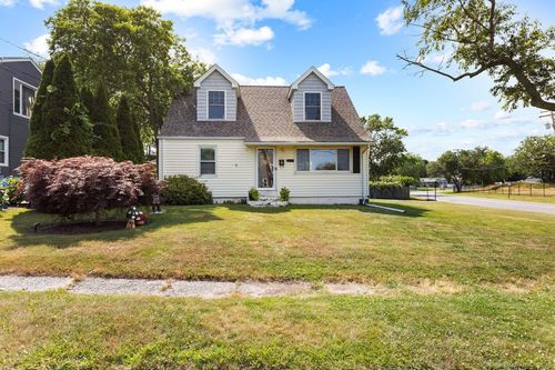 265 Lighthouse Ave, Stratford, CT, 06615-7649 | Card Image