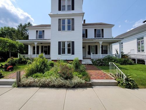 apt-1-74 Common St, Barre, MA, 01005-9708 | Card Image