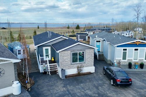 19-41019 Range Road 11, Bentley, AB, T0C0J1 | Card Image