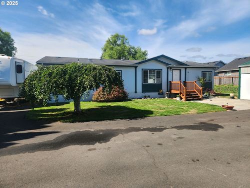 226 Lexington Ave, Kelso, WA, 98626-1809 | Card Image