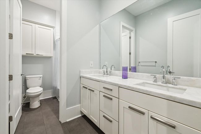 1010 Waltway Dr, House other with 5 bedrooms, 6 bathrooms and 2 parking in Houston TX | Image 42