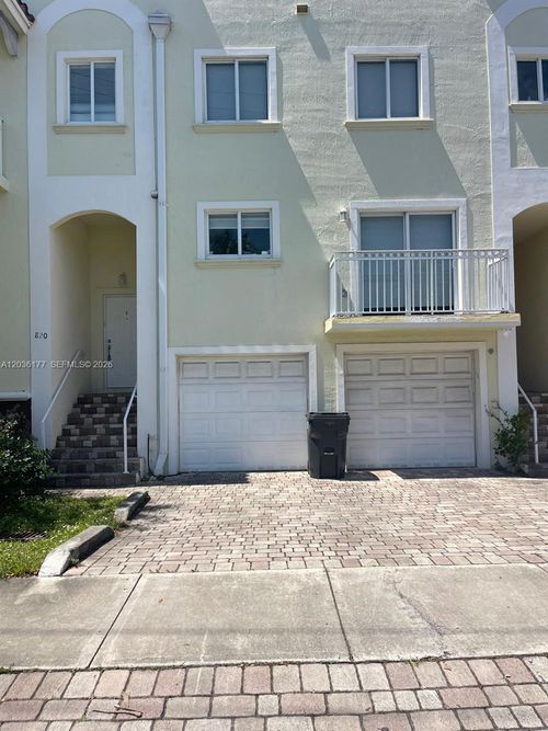 820 N 17th Ave, Hollywood, FL, 33020-3512 | Card Image
